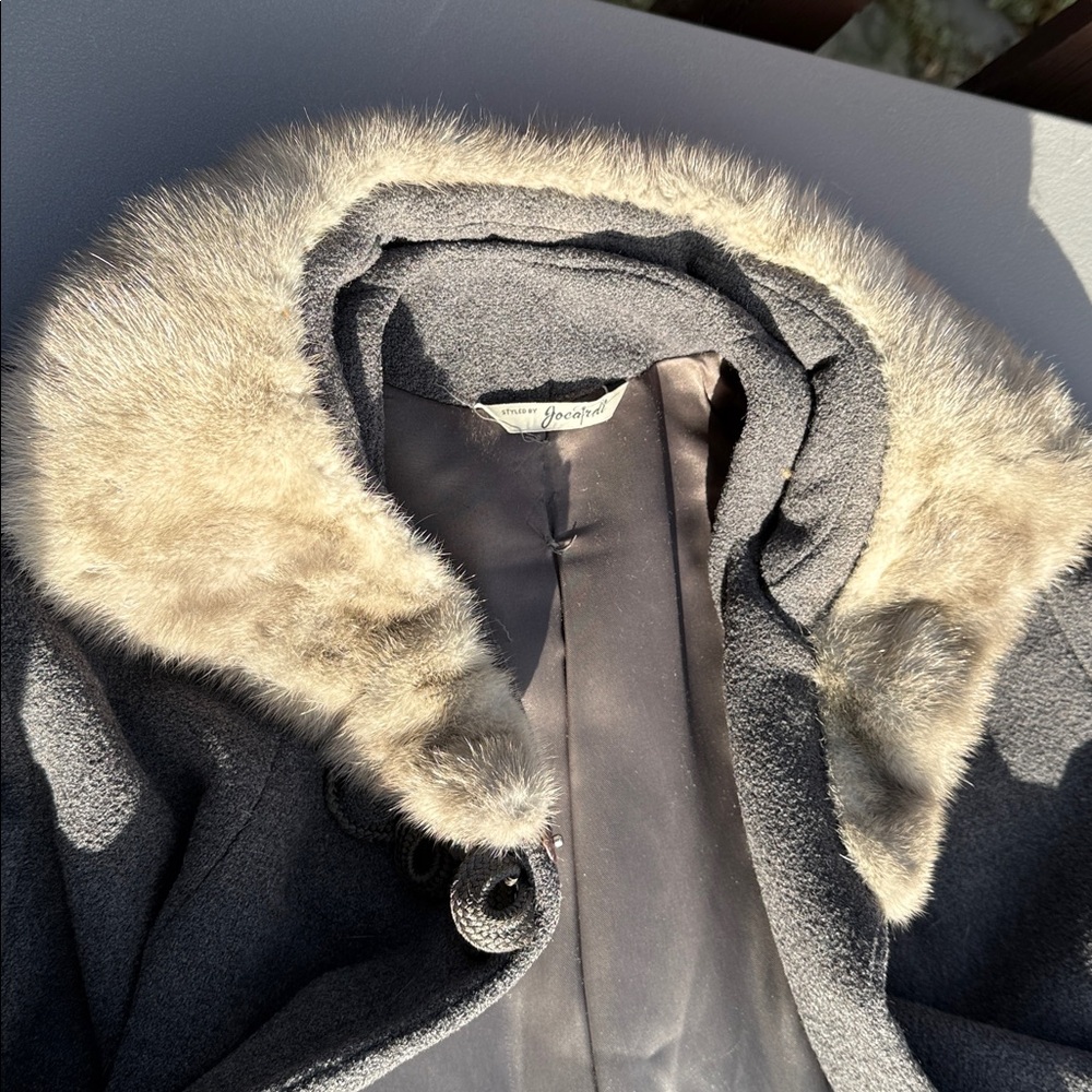 1950s VINTAGE Junior maid by JOCARDI wool swing Coat with mink Collar M/L - Picture 14 of 17